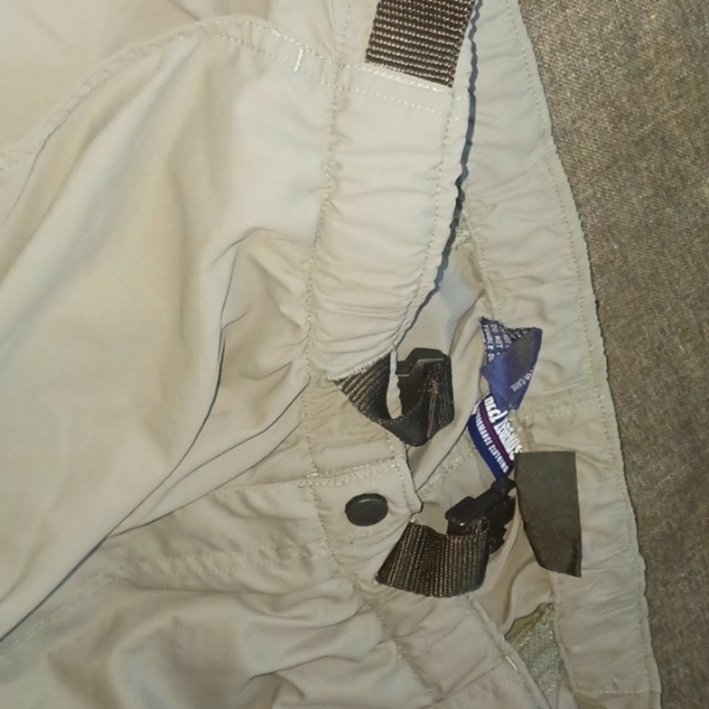 MENS "REEL LEGENDS" BUCKLE BELT CARGO SHORTS 3X DRY SZ LG